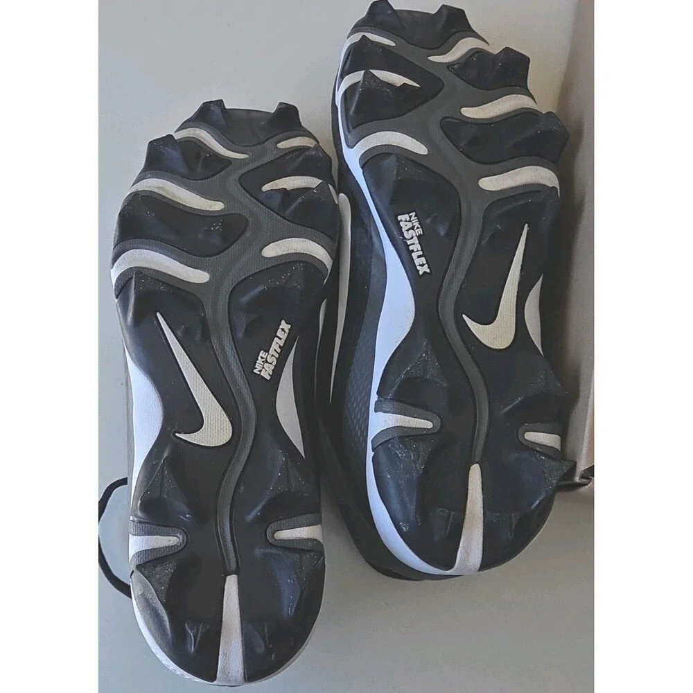 Nike Vapor Edge Shark 2 Mens Size 8 Black/White-Iron Grey Outdoor Football Cleat
